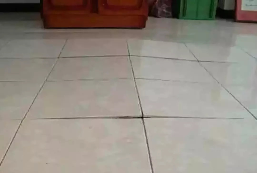 瓷砖烂了怎么修(瓷砖烂了怎么修复) 瓷砖烂了怎么修(瓷砖烂了怎么修复)