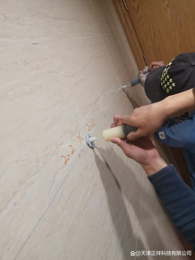 厨房墙砖空鼓怎么处理好看(厨房墙砖空鼓怎么处理好看图片) 厨房墙砖空鼓怎么处理好看(厨房墙砖空鼓怎么处理好看图片)